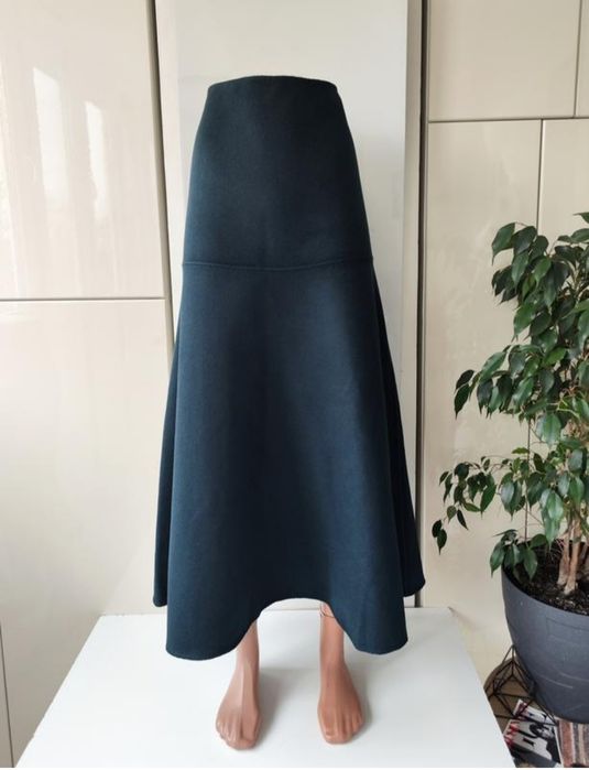 Cos Atelier дуже тепла довга  спідниця на основі вовни EU 34  EU42