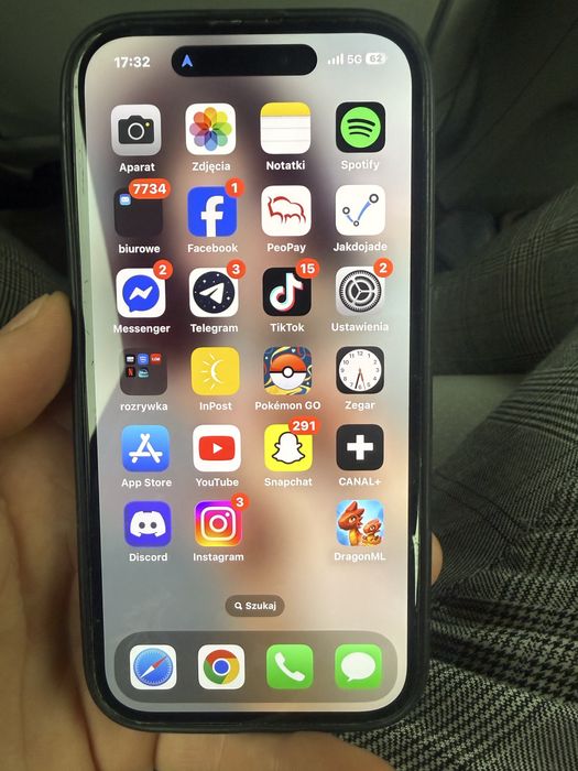 IPhone 15 8gb128gb