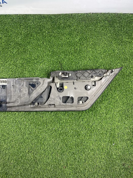 Накладка, молдинг на ляду Bmw 7 series e65, e66.