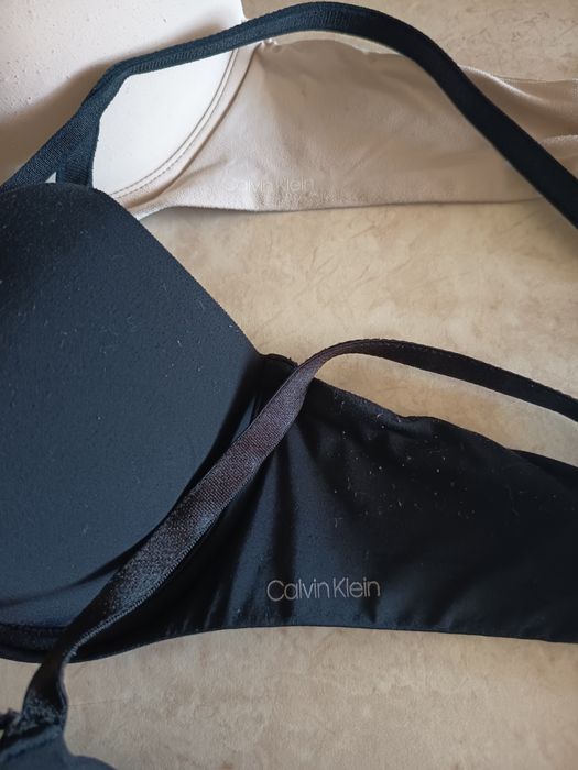Stanik biustonosz 75 A zestaw 4sztuki Calvin Klein