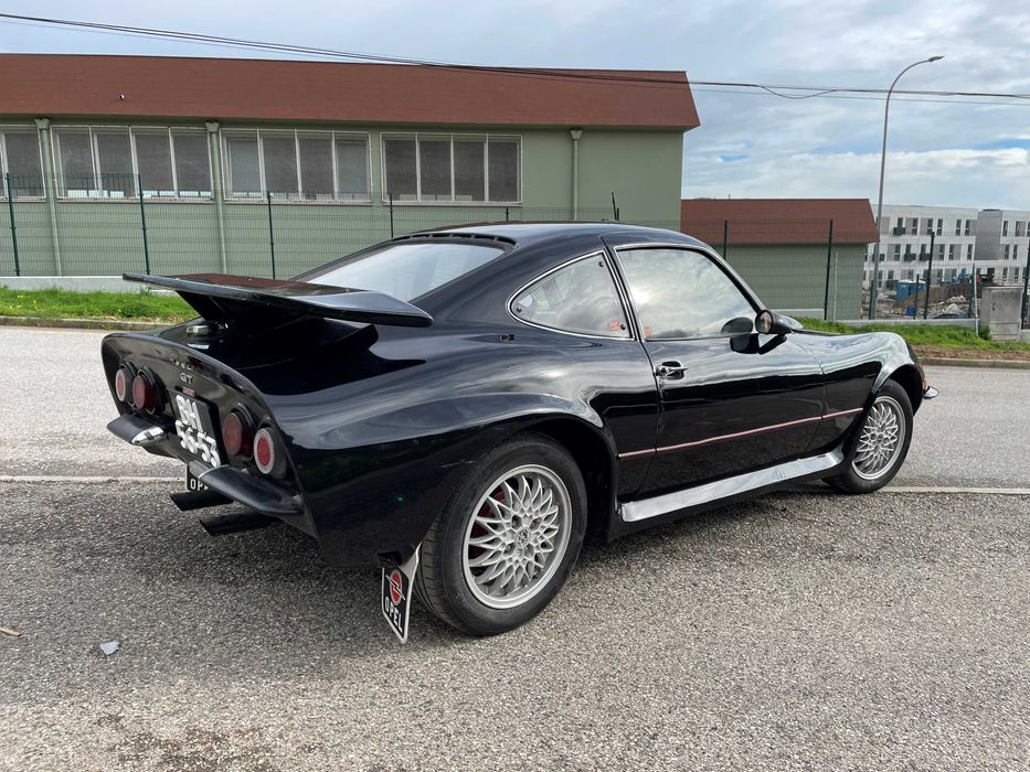 Opel GT 1900 transformado