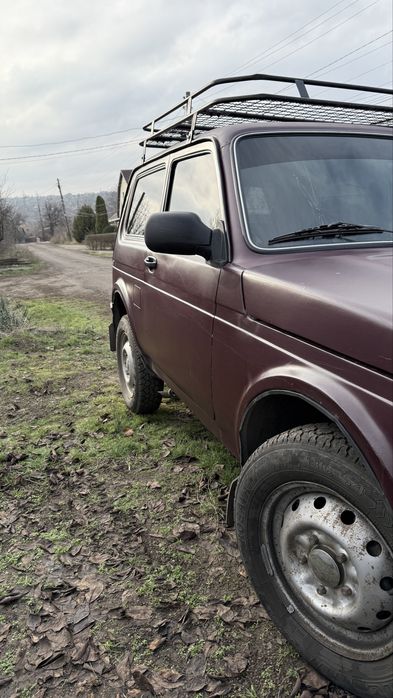 Lada NIVA Tayga 2011