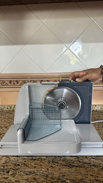 Fiambreira/Máquina de Fatiar KRUPS