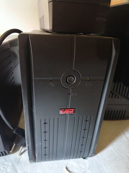 Бесперебойник UPS ИБП