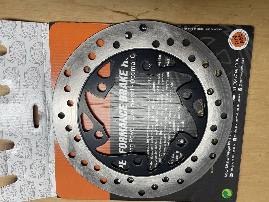 Tarcza hamulcowa tył ktm duke 125 2017+