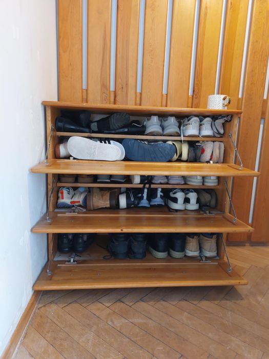 Komoda szafa garderoba do przedpokoju z drewna