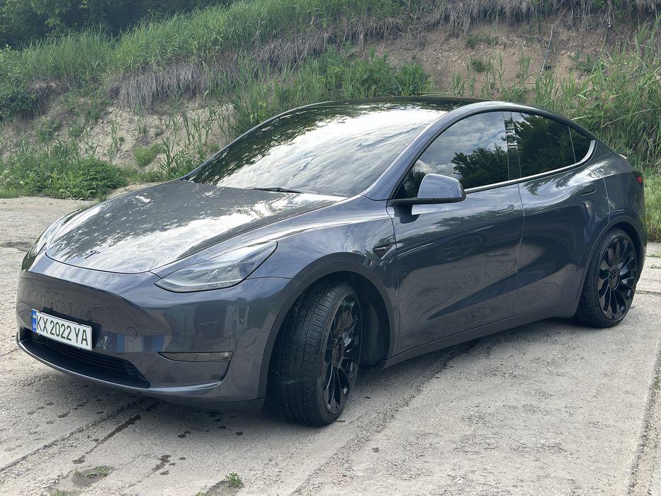 Tesla 2022 Performance 82kWh Dual Motor