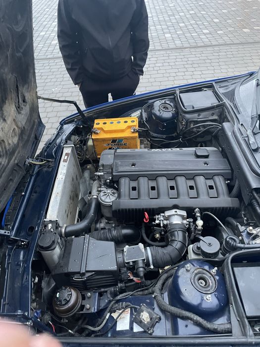 Продам бмв е34 м50б20