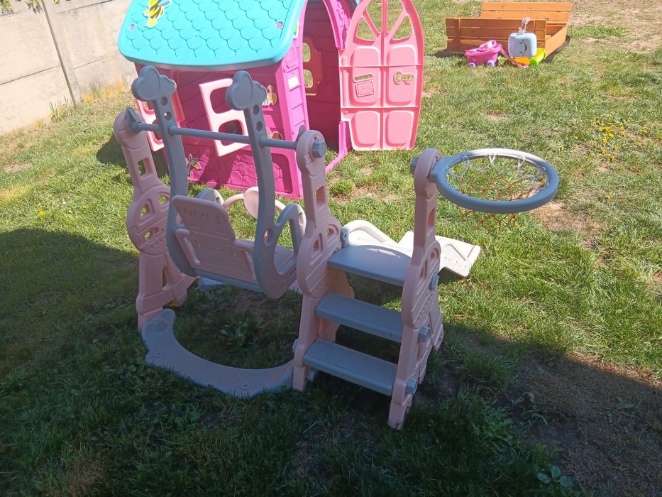 Plac zabaw plastikowy