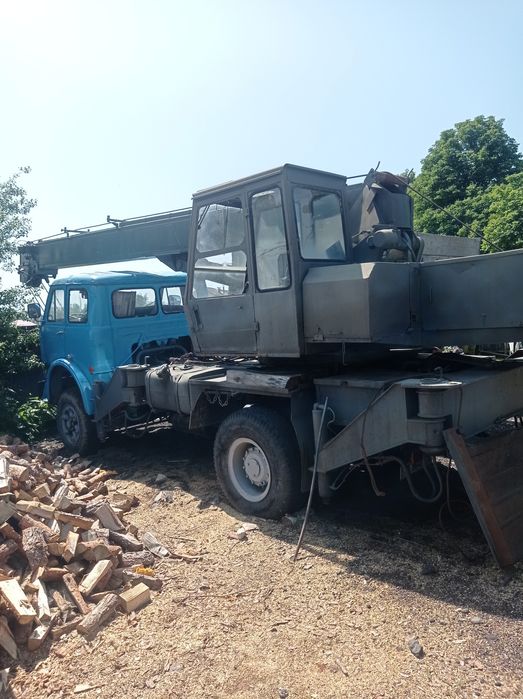 Автокран МАЗ 500