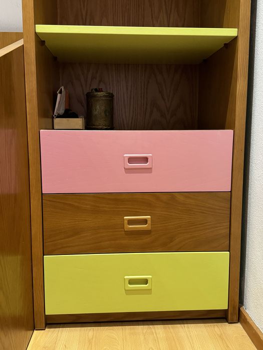 Mobília Quarto Solteiro Completa – 700€ Neg.