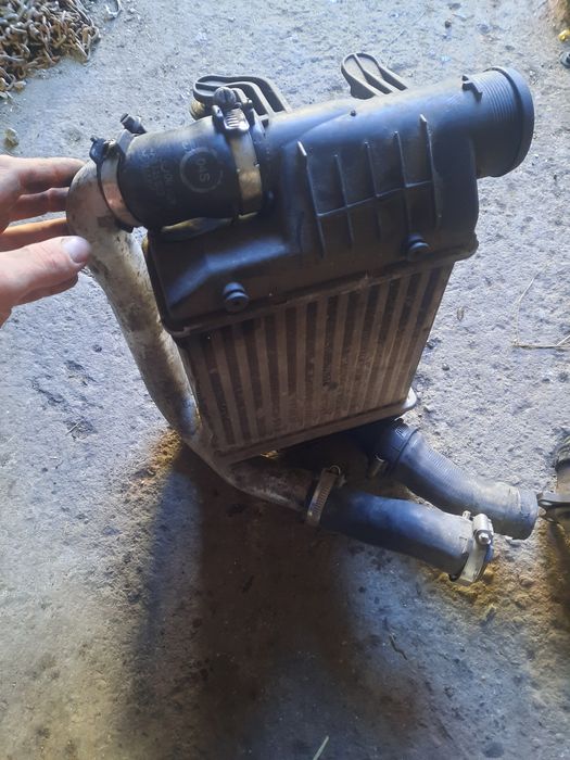 Audi a6 c6 2.7 3.0 tdi intercooler prawy oryginał