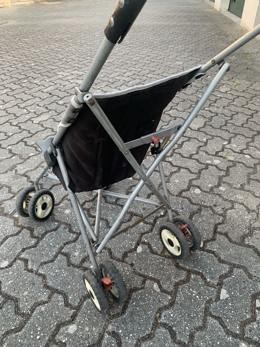 Carrinho de bebe passeio