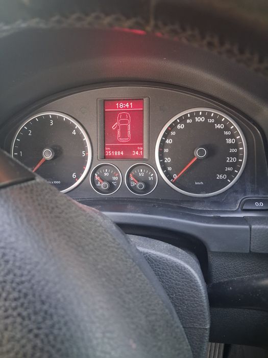 Sprzedam VW Tiguan 2.0 140km 4x4