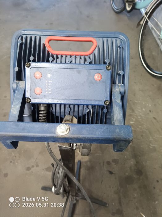 Halogen firmy forsch