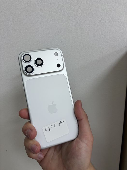 Оригінальний корпус для iPhone 17 Pro Max (Silver) | Корпус