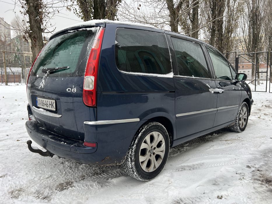 Citroen C8 не Ulysse Phedra 807