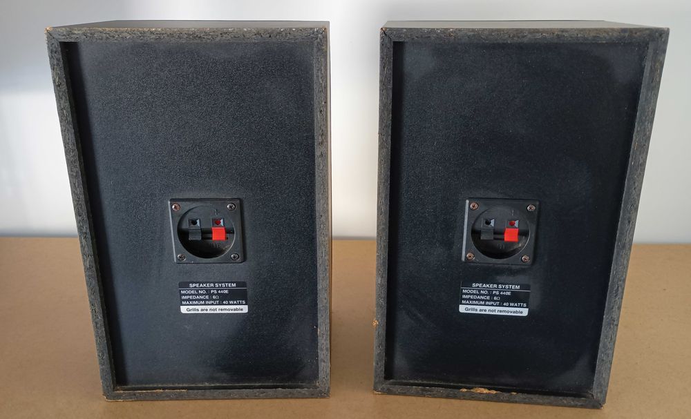 Amplificador, leitor de CD's e colunas audio