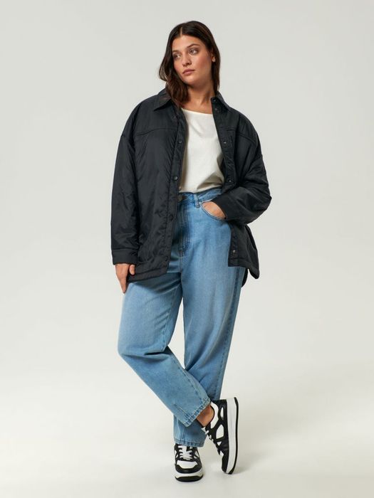 Легка демісезонна куртка