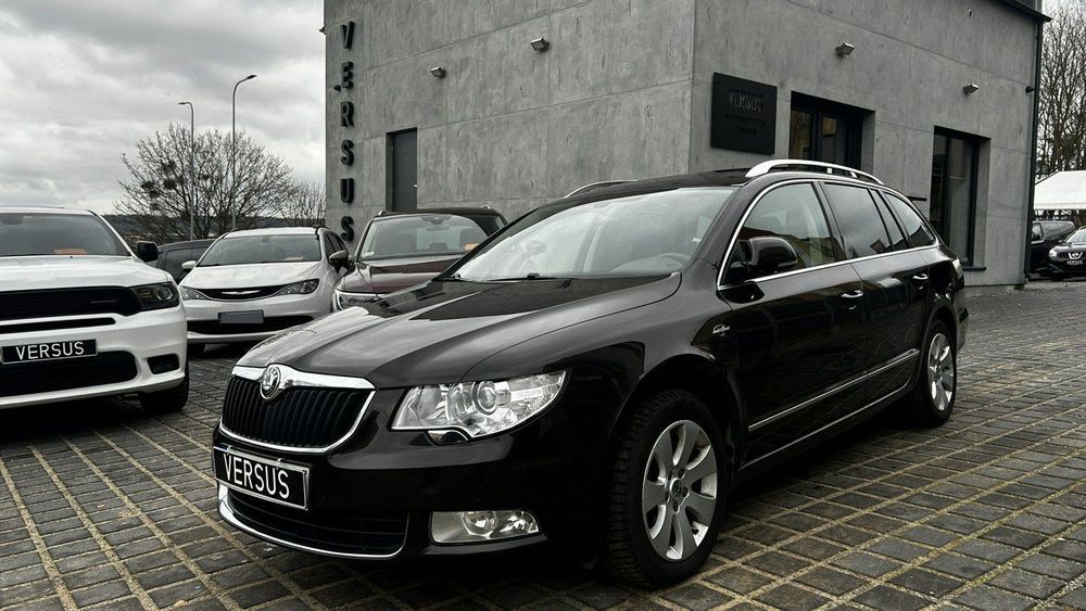 Skoda Superb Laurin&Klement/DSG/Wentyle/Panorama/El.fotele/Bixenon/4xgrzane fot