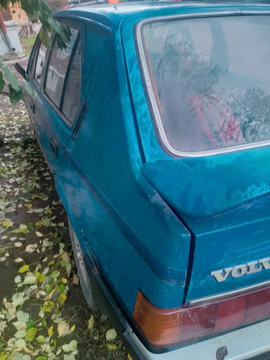 Автомобиль Вольво