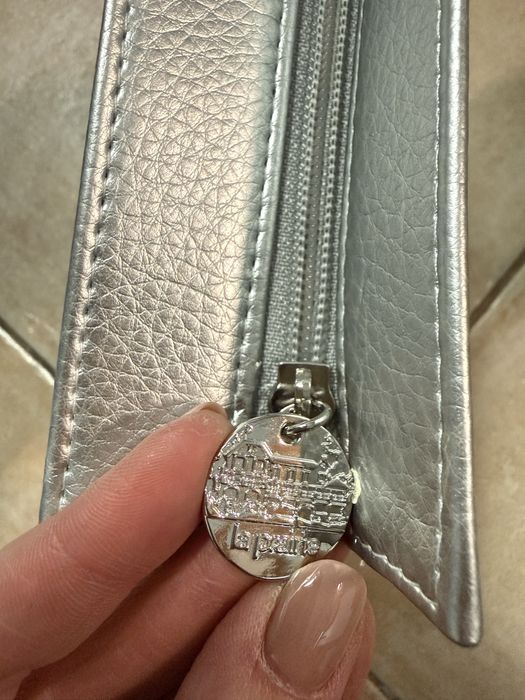 LaPrairie / kosmetyczka z pojemniczkami