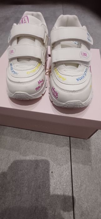 Sprzedam nowe buty Deezee 31