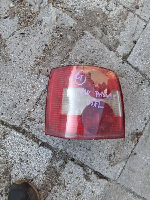 Lampa lewy tył kombi volkswagen Passat b5 fl