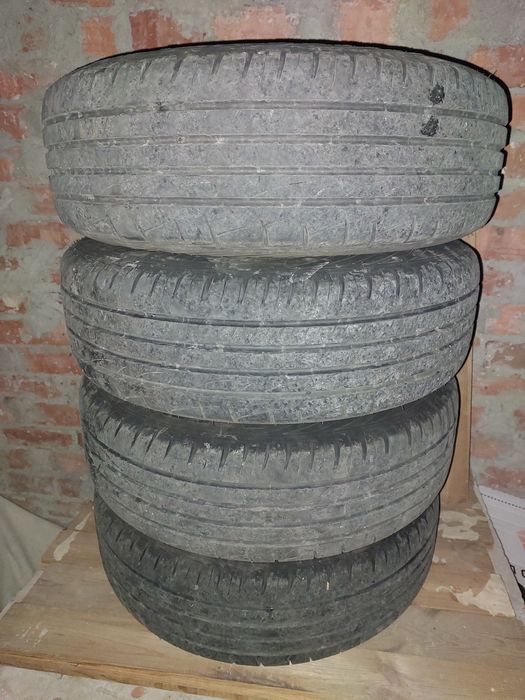 Продаётся дачия логан 1.6