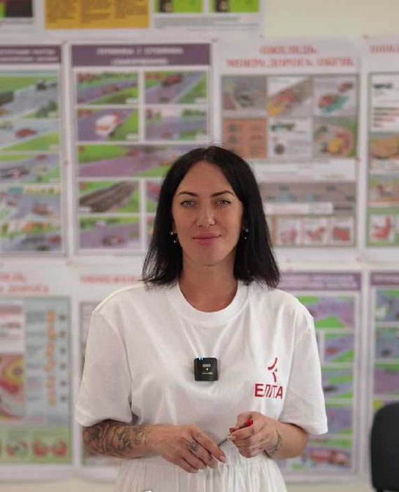 Курси водіння для жінок | Уроки водіння | Механіка Автомат