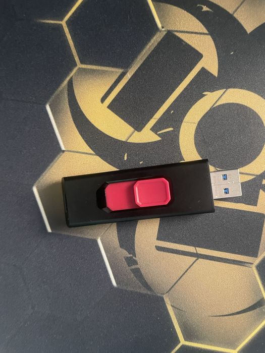 Sprzedam dysk SSD 500GB Adata