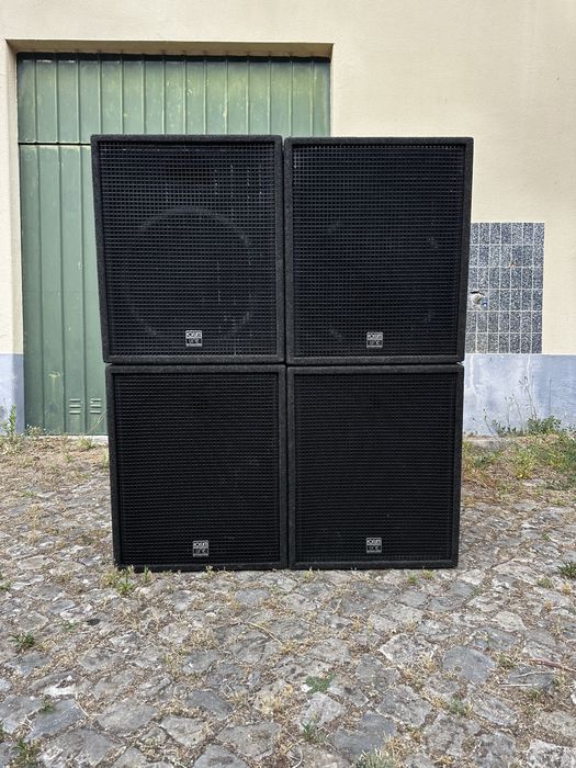 4 graves Dinacord Forum Line 600 Watts com altifalante EV