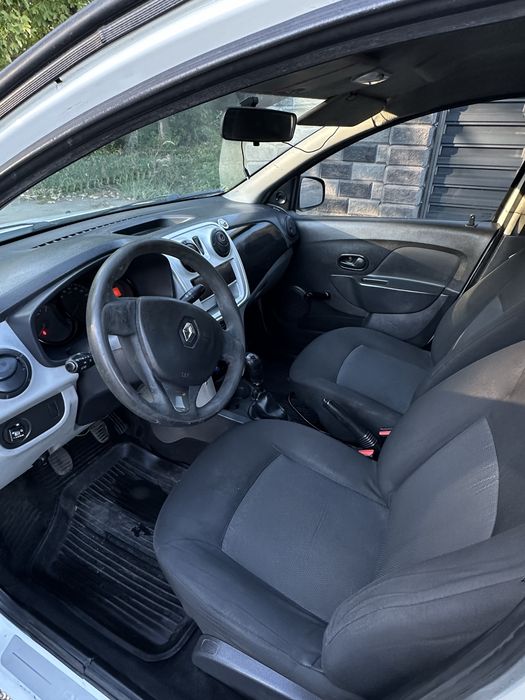Продам Reno Logan 1.5 газ бензин