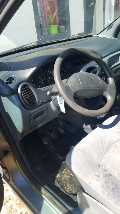 Renault Megane (Ler descrição)