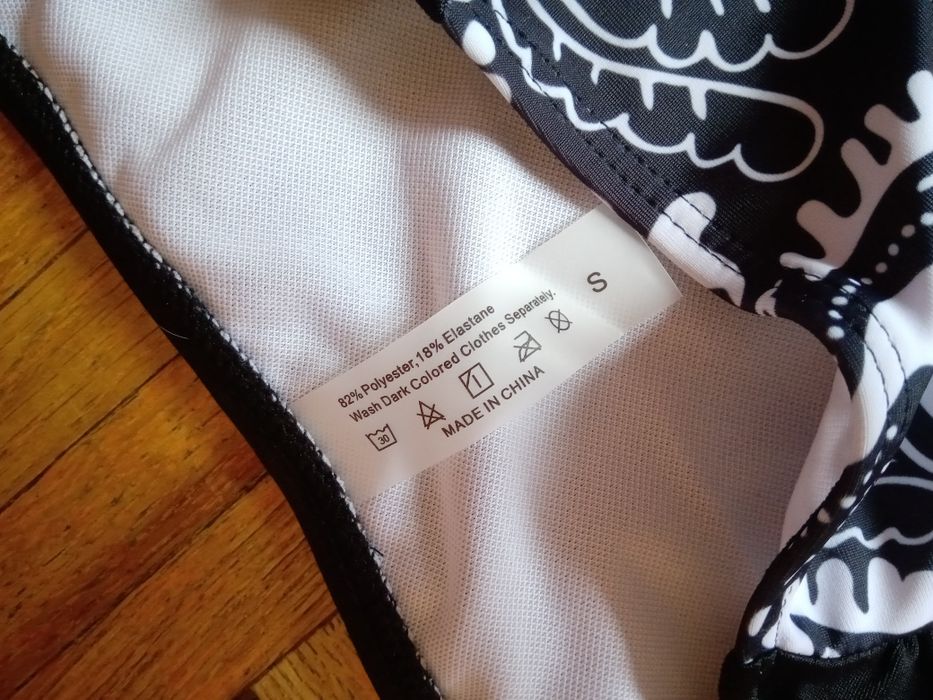 Nowy strój kąpielowy