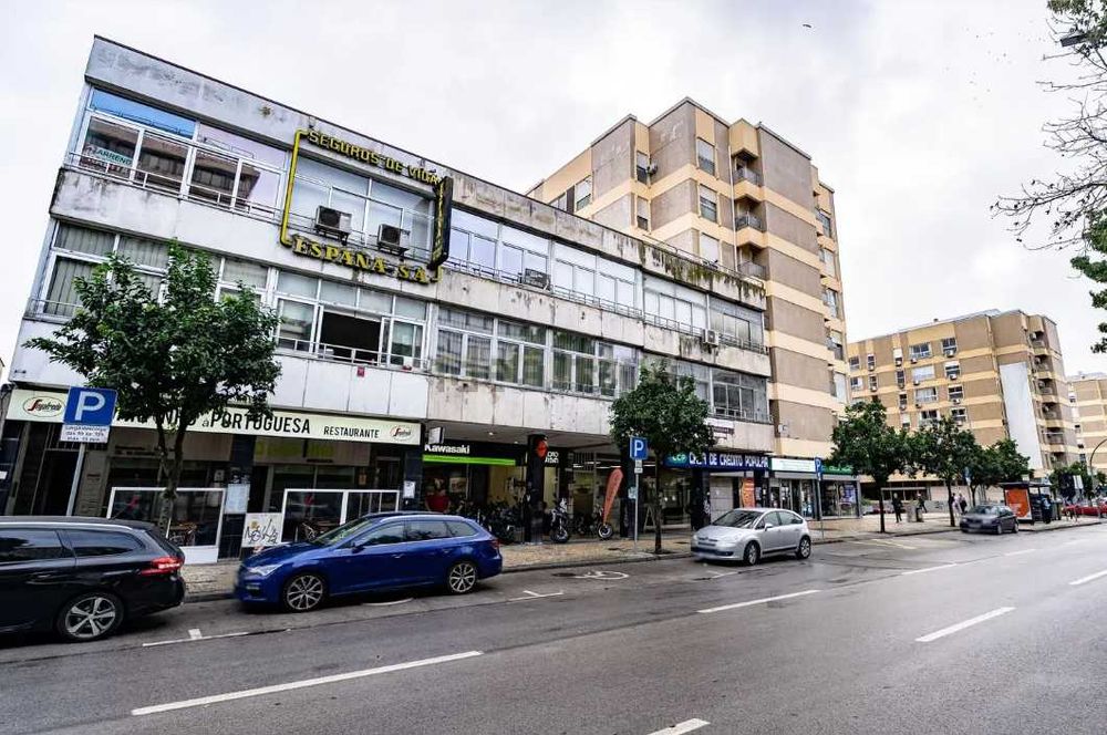 T0 novo, localizado na Avenida Fernão de Magalhães