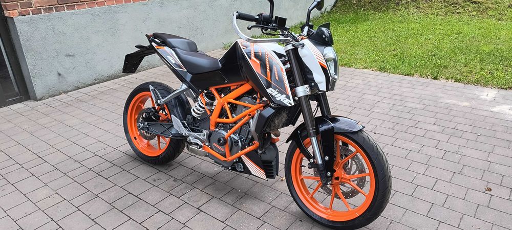 KTM DUKE 390 ABS kat. A 2 Oryginał pełen serwis do końca KODO motocykle raty transport