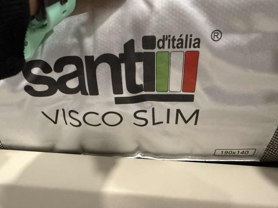 Cama de casal com estrado