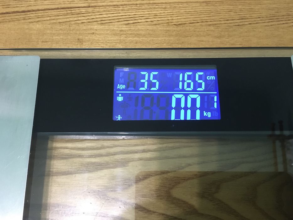 Весы напольные, ваги електронні, діагностичні Sanotec