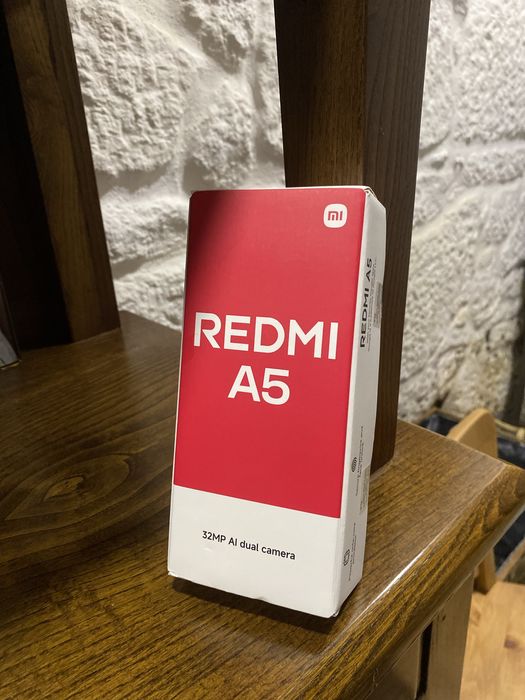 Redmi A5 - Novo em caixa
