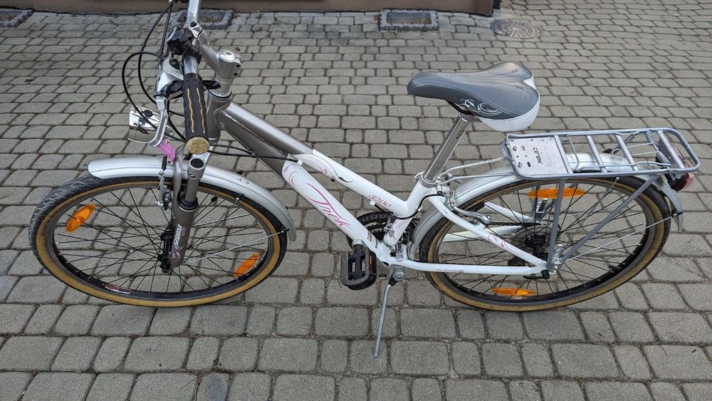 Rower damski Trek 3700 Kraków Prądnik Biały • OLX.pl