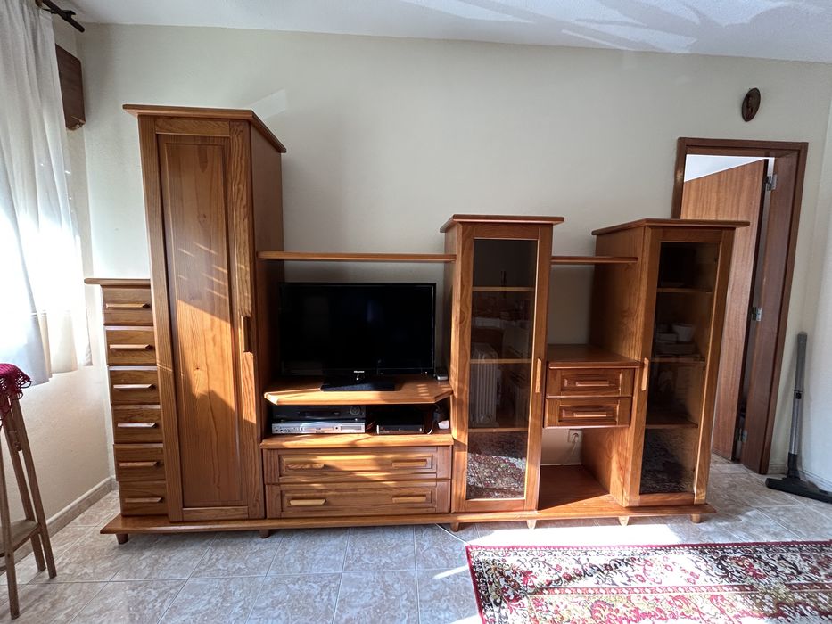 Móvel Estante e Cristaleira