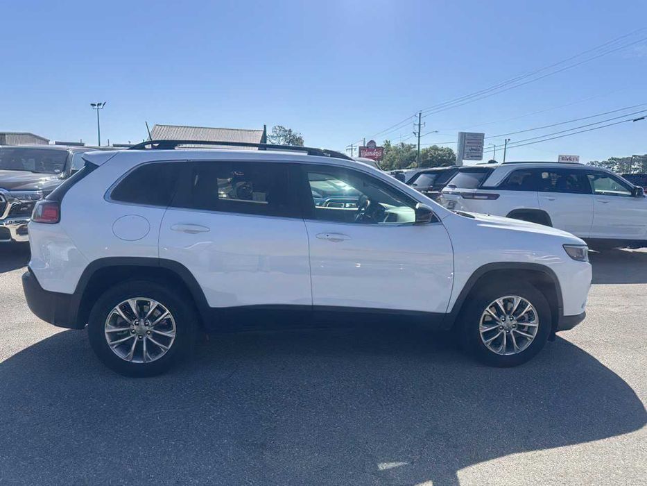Jeep Cherokee      2022