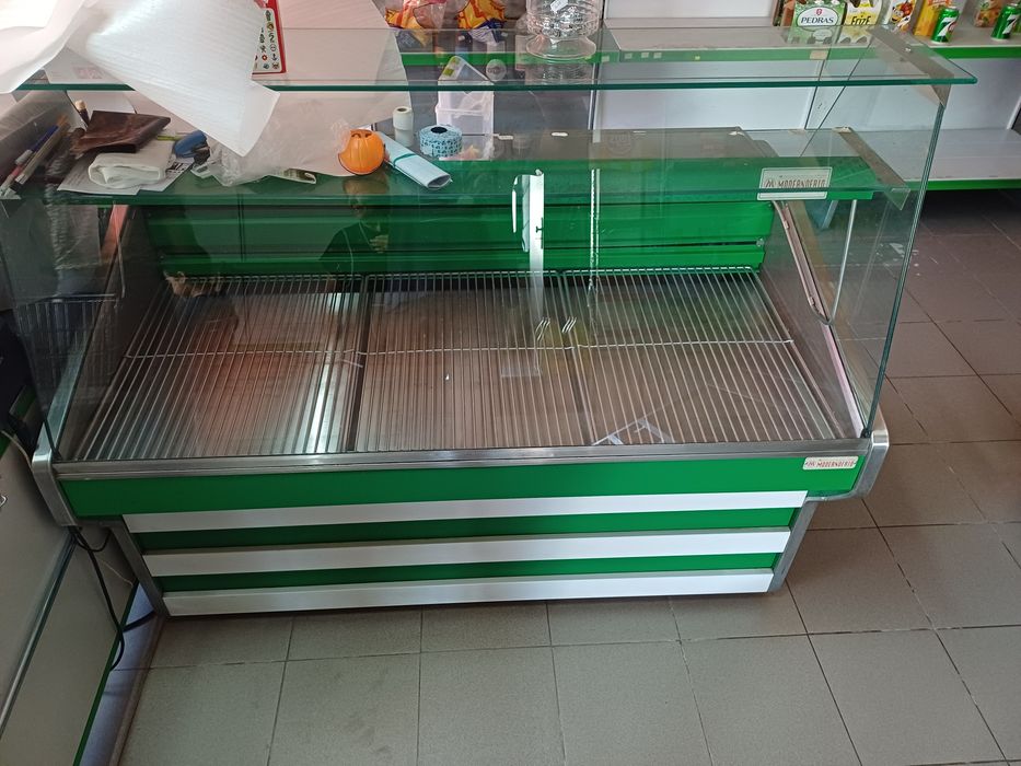 Vitrine-Estantes-Expositor-Balança-Minimercado