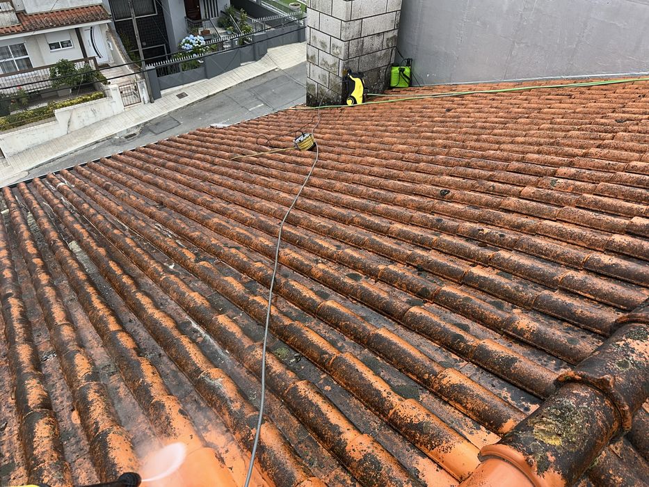 TELHADOS RENOVACÃO E MANUTENCÃO