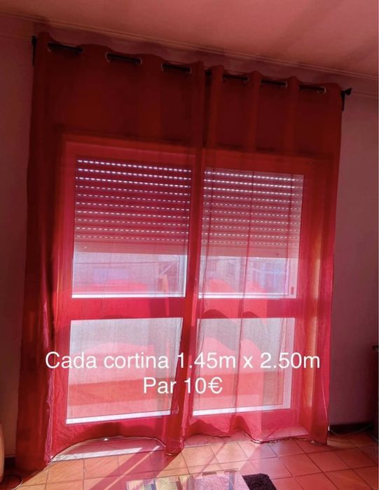 Cortinas Vermelhas