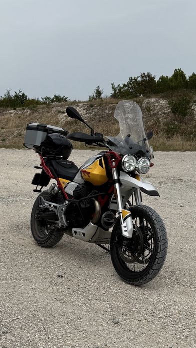 Moto guzzi V85TT