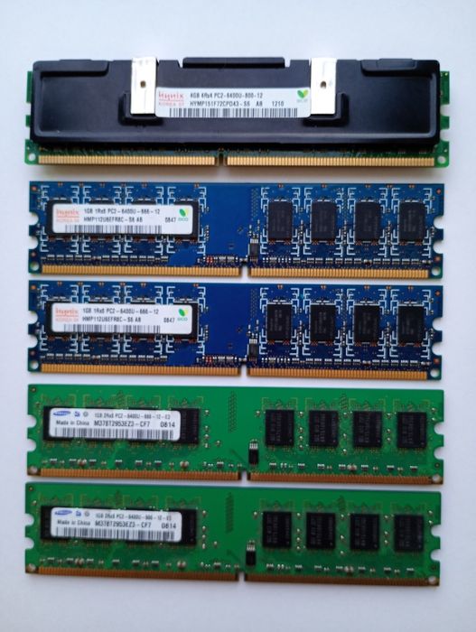 Оперативна пам'ять DDR2  4gb