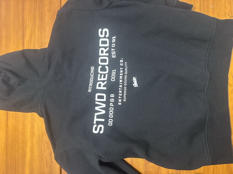 Sweat preta pull & bear ,S