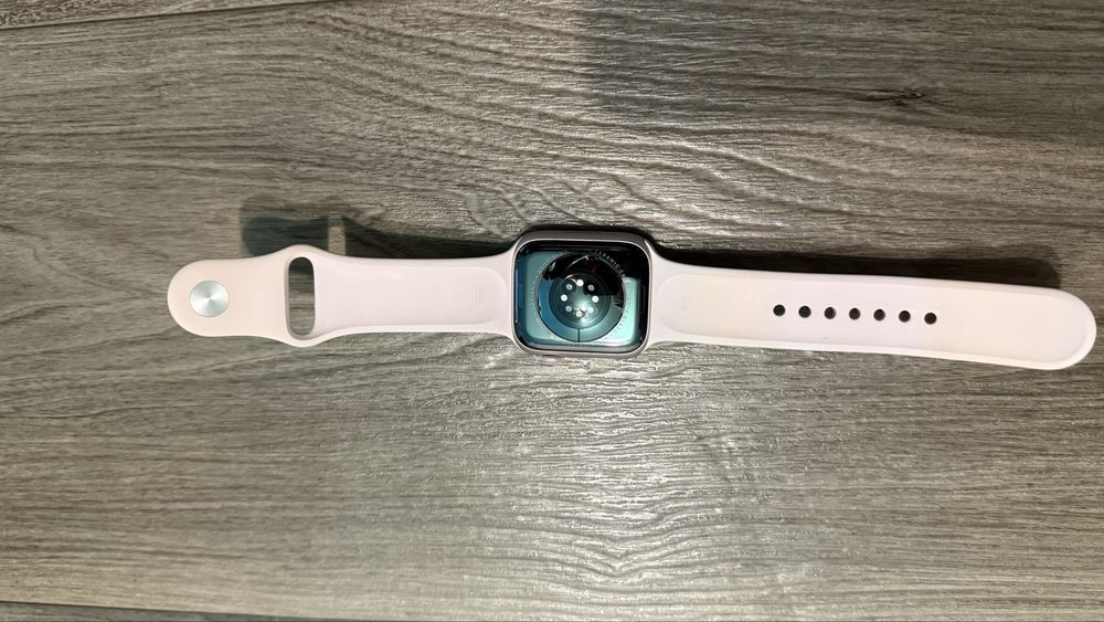 Продам apple watch 9